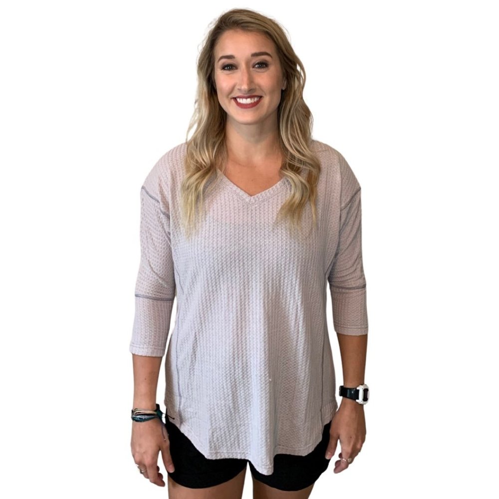 V-Neck Textured Knit Tunic Top Gray